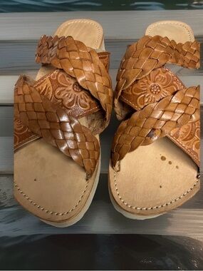 Women’s Braided Leather Slide Sandals in Tan 7.5 Mexican Guaraches